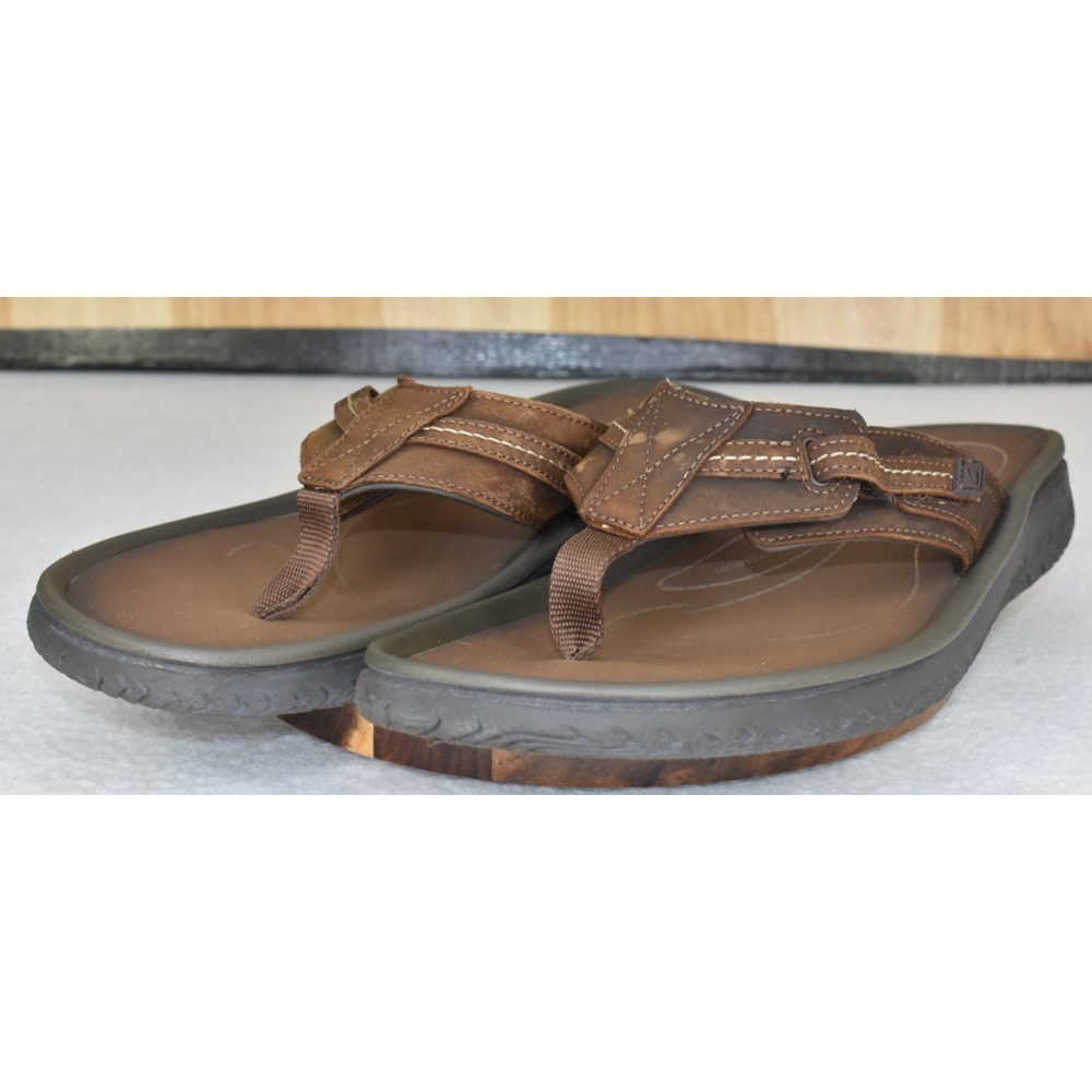 Clarks Wesley Sun Beeswax Men Sandals Size 13 M Brown Leather Flip Flop Thong